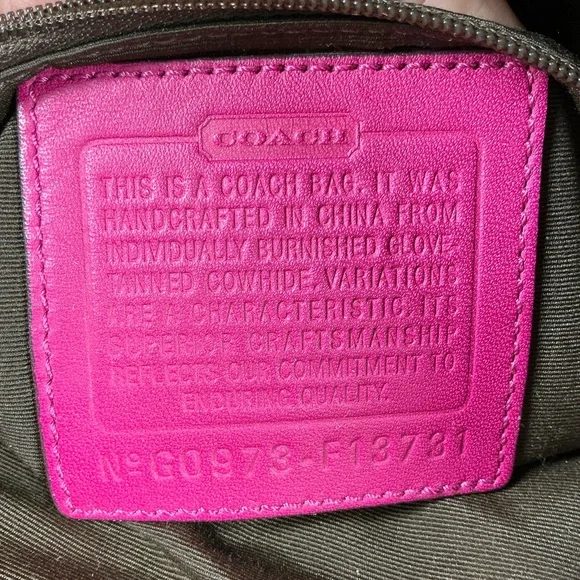 Coach Y2K XL Soho Pleated Pink Fuchsia Leather Hobo Hand Shoulder Bag